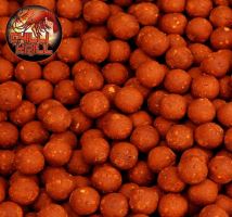 BLACK CARP Boilies 1kg - chilli-krill (1)